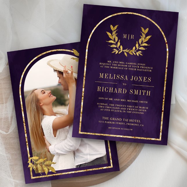 Convite Coroa de Louros Dourados Folhas Casamento Roxo Rea (Criador carregado)