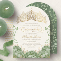 Coroa Floral Elegante em Verde Salvia Quinceanera