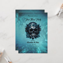 Crânio azul escuro com rosas