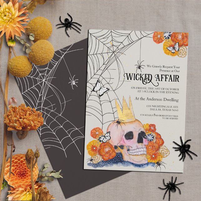 Convite Crânio Gótico Borboletas Floral Halloween (Victorian inspired Halloween party invitation skull with pretty flowers, spiders, and butterflies)