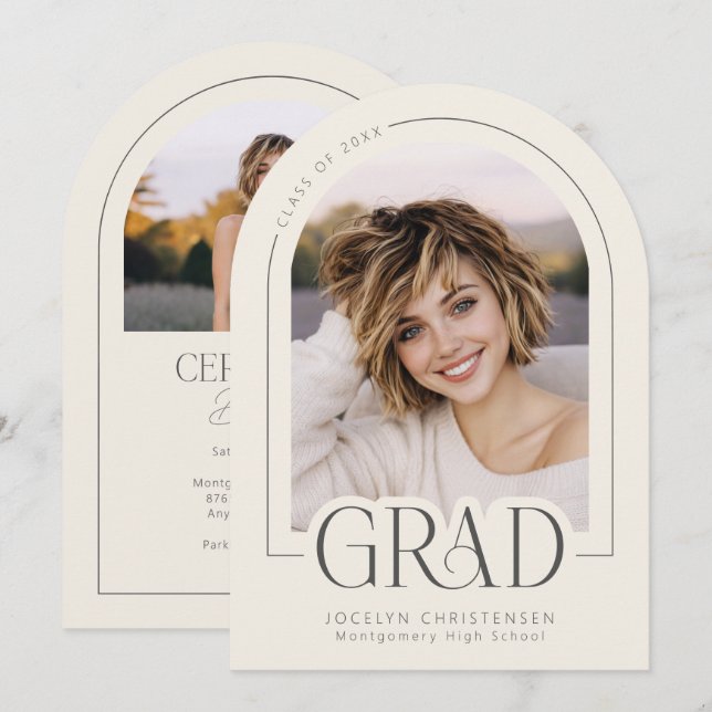 Convite Cream Charcoal Modern Grad Photo Announcement (Frente/Verso)