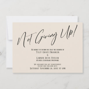 Convite Creme Elegante Não Desiste! Atraso de Casamento