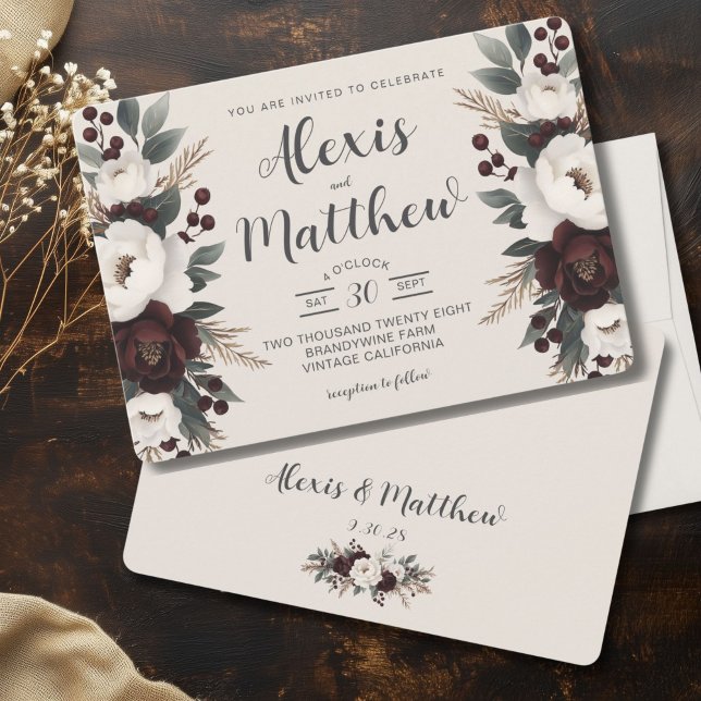 Convite Creme Rustic Elegance e Casamento Floral Burgundy (Boho Chic Floral Winter Wedding Invitation)