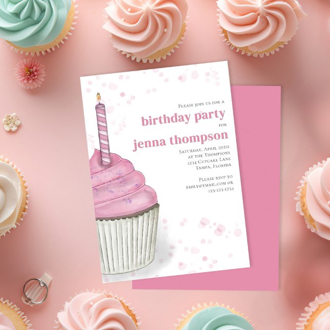 Convite Cupcake Rosa de Primeira Festa de Aniversário Pers (Pink watercolor birthday cupcake custom invitaiton. )