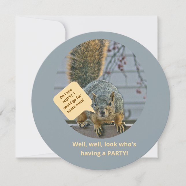 CONVITE CURIOUS SQUIRREL ON FENCE LOOKING INTO HOUSE (Frente)