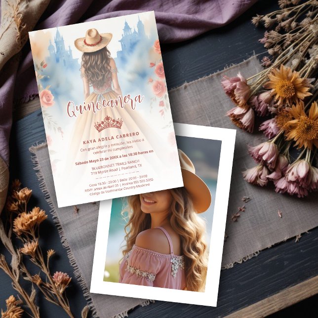 Convite Cute Boho Cowgirl Charming Quinceañera with (Cute Boho Cowgirl Charming Quinceañera with Hat Invitation Cards in Spanish with Back Custom Photo.)