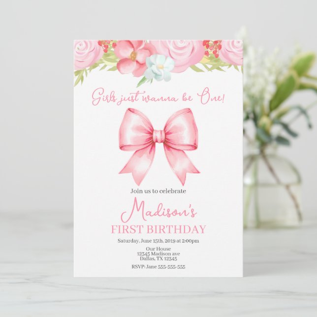 Convite Cute Pink Bow Girl First Birthday Invitation (Em pé/Frente)