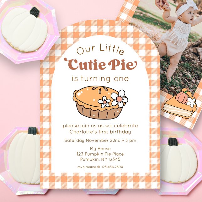 Convite Cutie Pie Pumpkin Birthday Photo Invitation (Criador carregado)