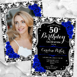 Convite Damask Black Silver Royal Blue Foto 50º aniversári<br><div class="desc">Elegante convite floral feminino de 50 anos com sua foto no final do cartão. Design azul real branco preto-claro com cinza azul escura. Apresenta cor damasco preta e branca, rosas azuis de safira, fonte de script e confetti. Perfeito para uma festa de comemoração de na moda adulto. Personalize com seus...</div>