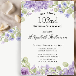 Convite de 102º Aniversário Elegante Floral Roxo