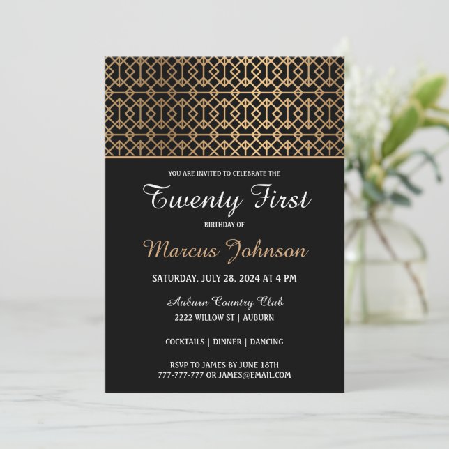 Convite de Aniversário Classy Gold (Em pé/Frente)