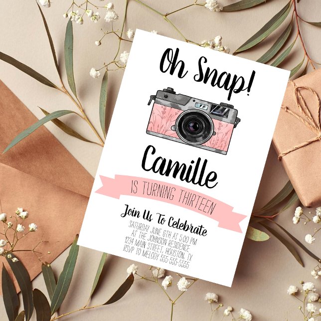 Convite de aniversário da câmera fotográfica (Criador carregado)