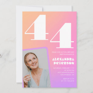 Convite de aniversário de 44 anos com gradiente ro
