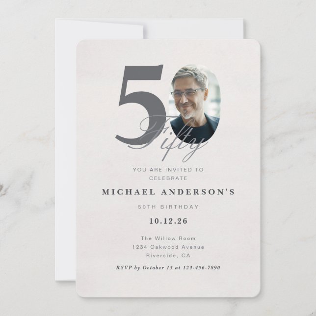 Convite de Aniversário de 50 Anos Minimalista (Frente)
