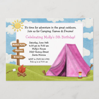 Convite de aniversário de acampamento para a