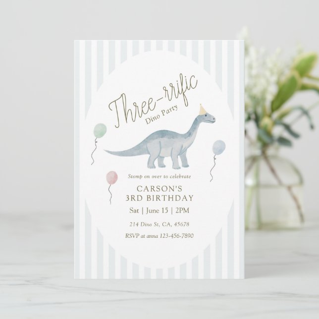 Convite de Aniversário de Dinossauro Três-rrifico (Em pé/Frente)