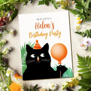 Convite de aniversário de gato preto postcard
