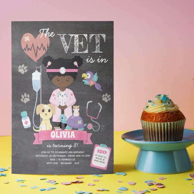 Convite de aniversário de TV Afro Chalkboard Girl (This girl’s vet birthday invitation is just the right medicine to give your little one celebration!)