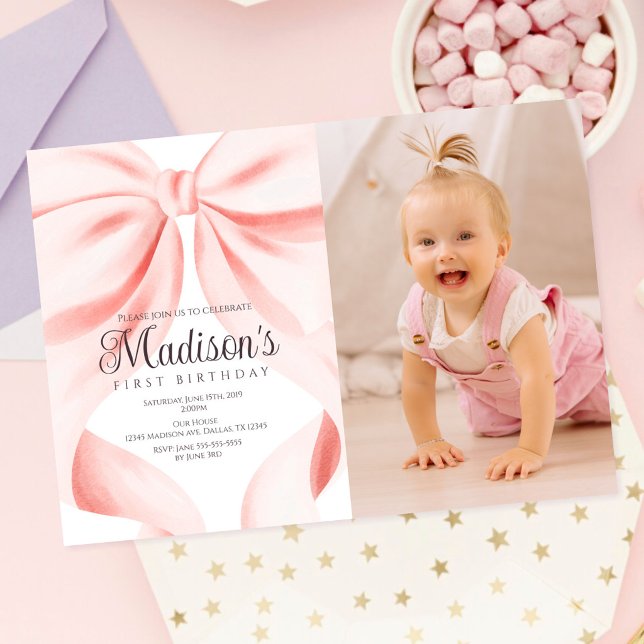 Convite de Aniversário de Um Ano com Laço Rosa em  (Criador carregado)