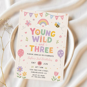 Convite de Aniversário de Young Wild and Three