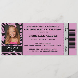 Convite de aniversário do bilhete do evento da
