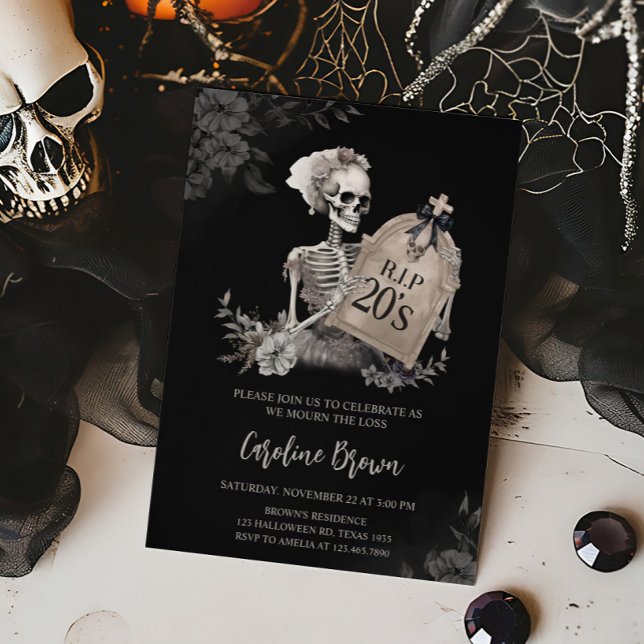 Convite de Aniversário do Caveira Gótica do RIP 20 (RIP Twenties Skull Halloween Birthday Invitation)