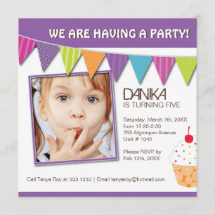 Convite de aniversário lunático dos doces