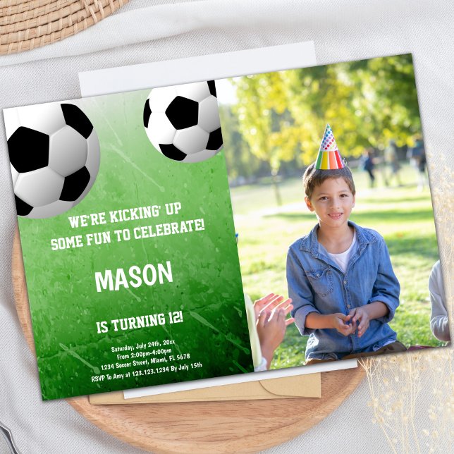 Convite de Aniversário para Duas Bolas com Foto (2 Balls Soccer Birthday Invitations with photo)