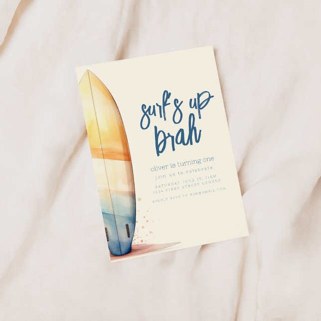 Convite de aniversário para o Brah surfing no surf (Criador carregado)