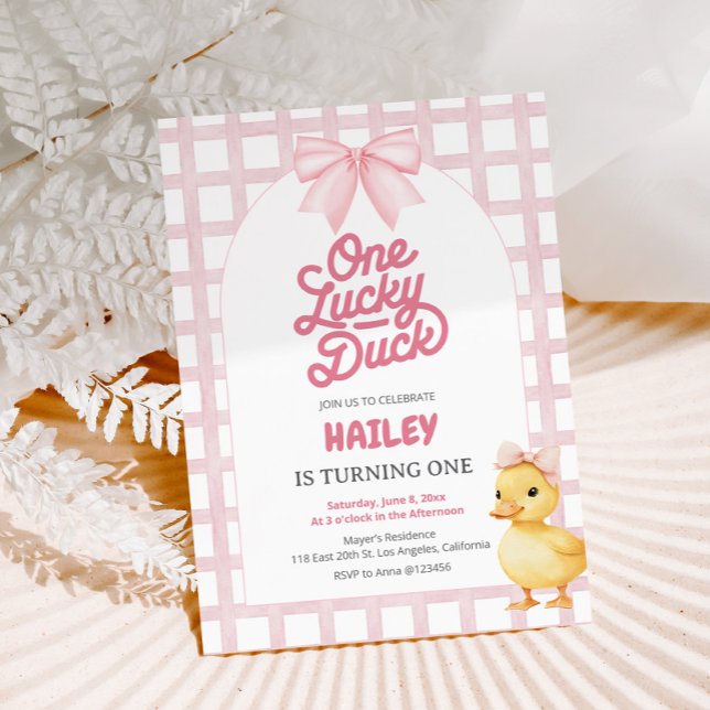 Convite de Aniversário Rosa de Um Pato Sortudo (One Lucky Duck Birthday Invitation)