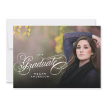 Convite de anúncio de graduação de fotos de script