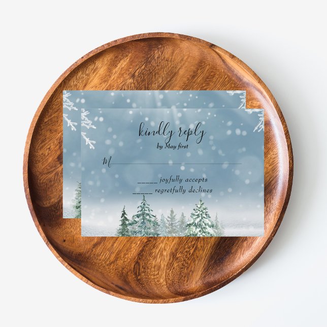 Convite de Botânica com Lanterna e Pinheiros RSVP (Winter Rustic Pine Trees Lantern Botanical Wedding Party Supplies)