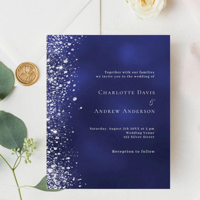 Convite de casamento azul marinho com brilho prate (Criador carregado)