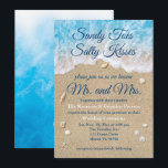 Convite de casamento Blue Beach Waves<br><div class="desc">O discurso divertido, Sandy Toes Salty Kisses, junte-se a nós enquanto nos tornamos Sr. & A Sra. acentua este convite de casamento sobre um fundo de água azul, areia da praia, conchas, estrelas e dólares de areia, fazer perfeito para o casamento de praia, tropical ou destino. A parte de trás...</div>