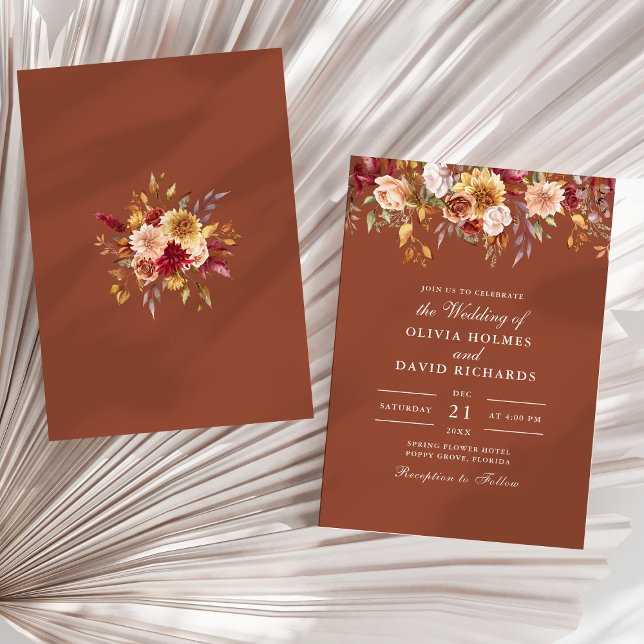 Convite de Casamento Boho Outono Terracota Elegant (Modern Burnt Orange Terracotta Wildflowers Wedding Invitation on a sunny neutral dry palm leaf.)