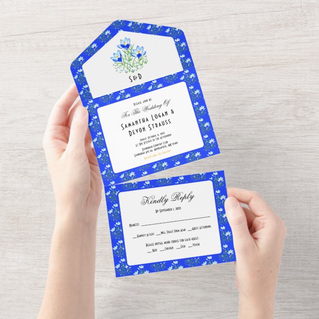 Convite de Casamento com Flores de Crocuse Azuis (Aba destacável)