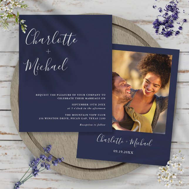 Convite de Casamento com Foto Azul Marinho Orçamen (Budget Script Navy Blue Photo Wedding Invitation)