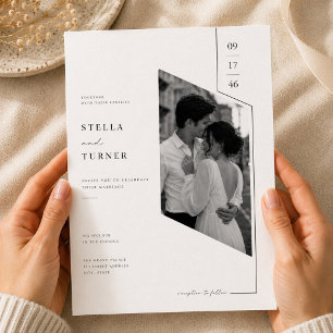 Convite de casamento com foto de arquitetura moder