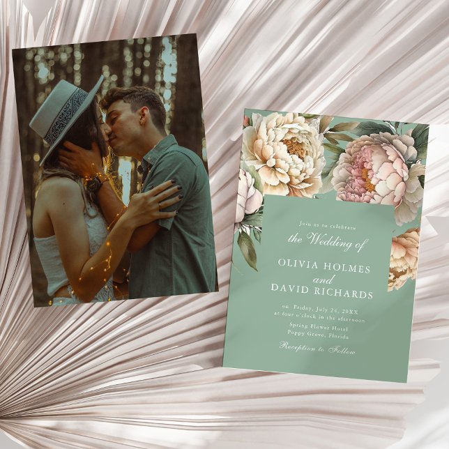 Convite de Casamento com Foto do Jardim de Peônia  (Pastel Sage & Blush Peony Couple Photo Wedding Invitationon a sunny neutral dry palm leaf.)