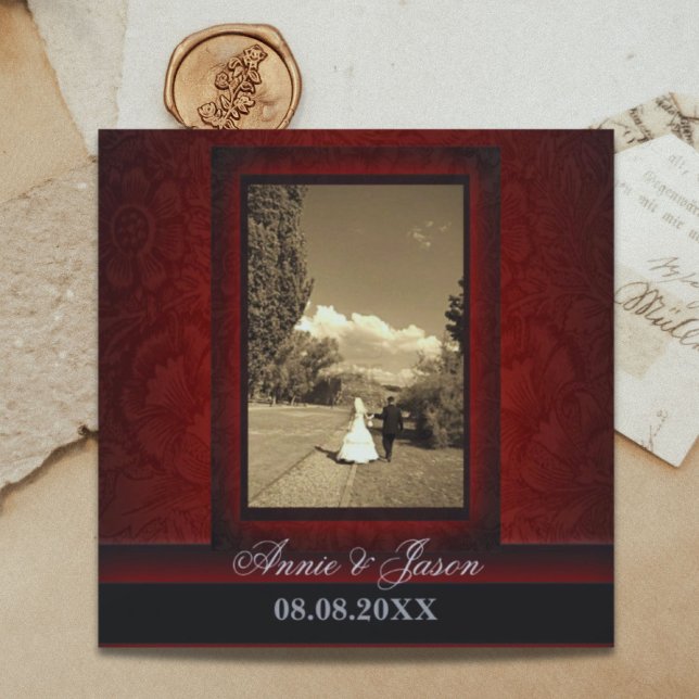 Convite de Casamento com foto em damasco burgundy  (Elegant burgundy damask photo Wedding Invitation)