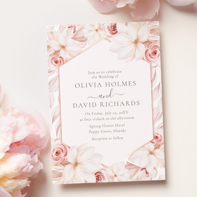 Convite de Casamento com Moldura Floral Rosa Corad (Boho Blush and Pale Pink Floral Wedding Invitation on a table with pale pink peonies.)