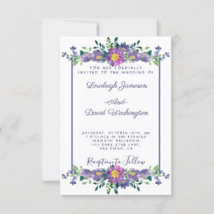Convite de casamento com moldura floral roxa