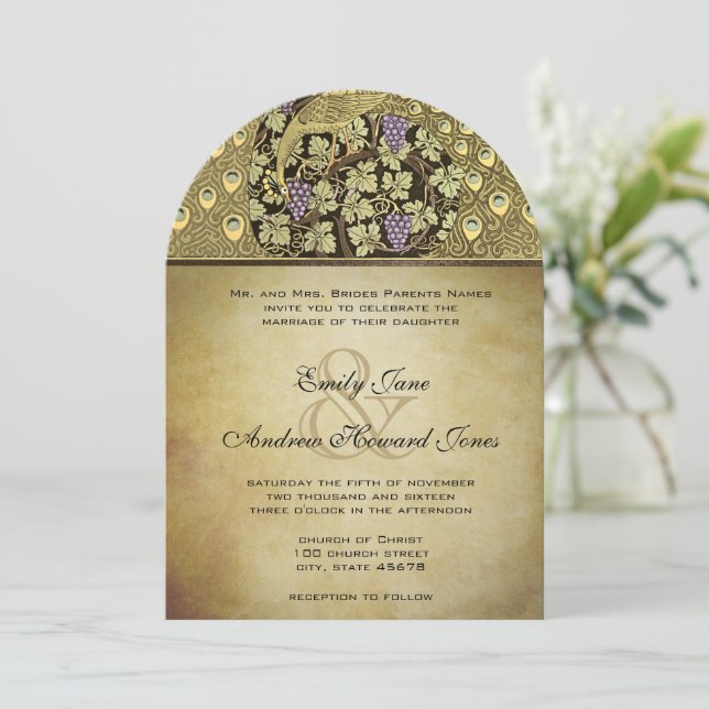 Convite de Casamento de Arte Nova em Ouro com Pavã (Em pé/Frente)