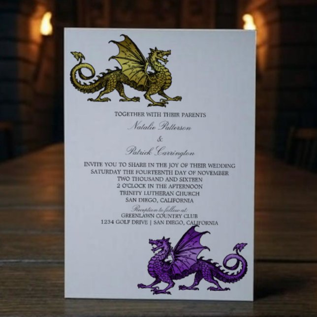 Convite de casamento de Dragão Medieval Dourado (Gold Purple Medieval Dragon Wedding Invite)