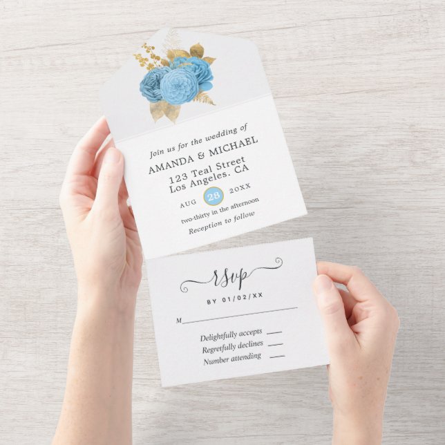 Convite de Casamento Floral Azul Pastel e Dourado  (Aba destacável)