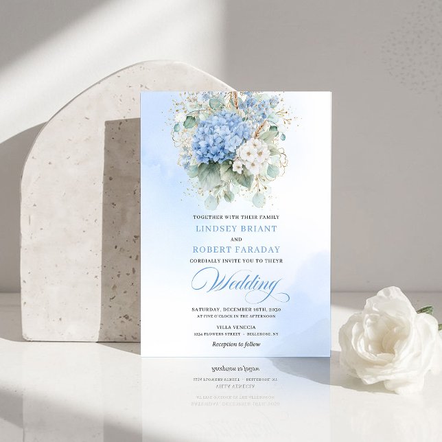 Convite de Casamento Floral Azul Sonhador com Dour (Dreamy Blue Hydrangea Gold Floral Wedding Invitation)