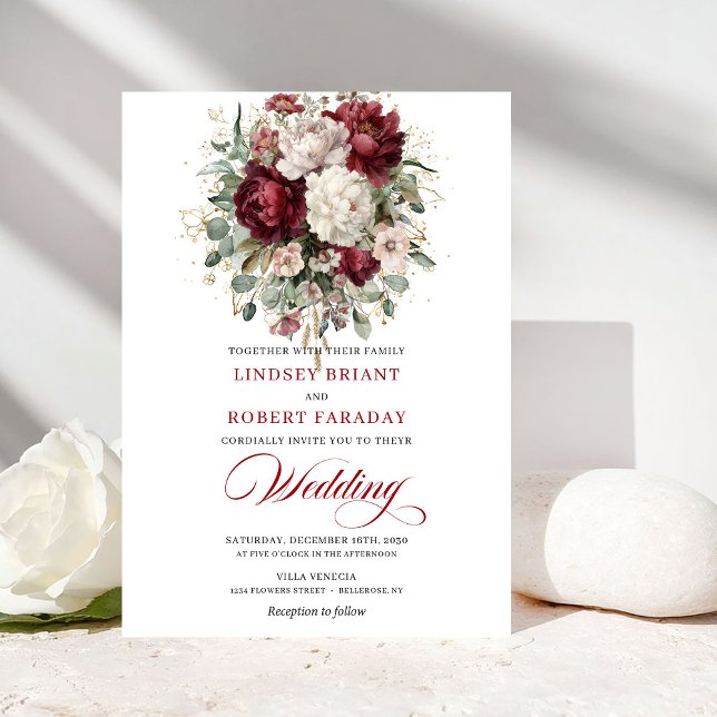Convite de Casamento Floral Branco Borgonha Chic (Chic Burgundy White Floral Garden Wedding Invite)