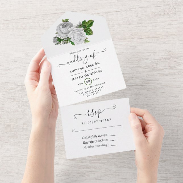 Convite de Casamento Floral Branco Tudo em Um (Aba destacável)