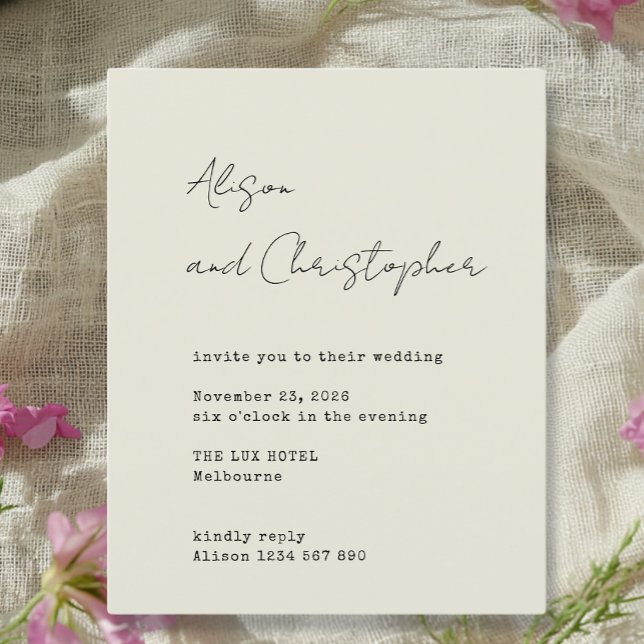 Convite de Casamento Moderno em Bege Elegante Letr (Criador carregado)