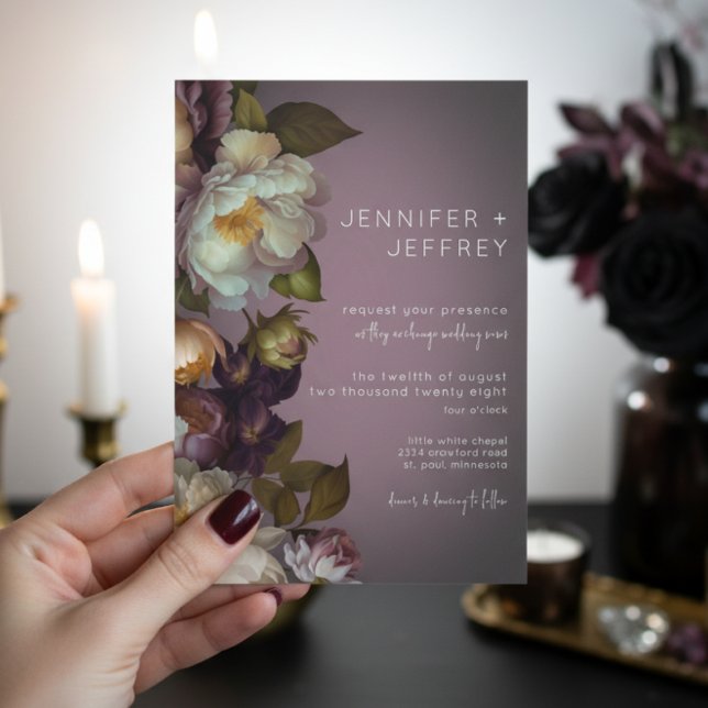 Convite de Casamento Moderno Floral Roxo Escuro e  (Criador carregado)